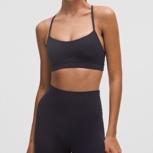 Lululemon flow y bra nulu